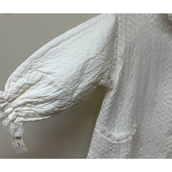 Vintage Girls 8 Long Quilted Satin Nylon Lace Robe White Made in USA NEW‎ - Picture 3 of 13